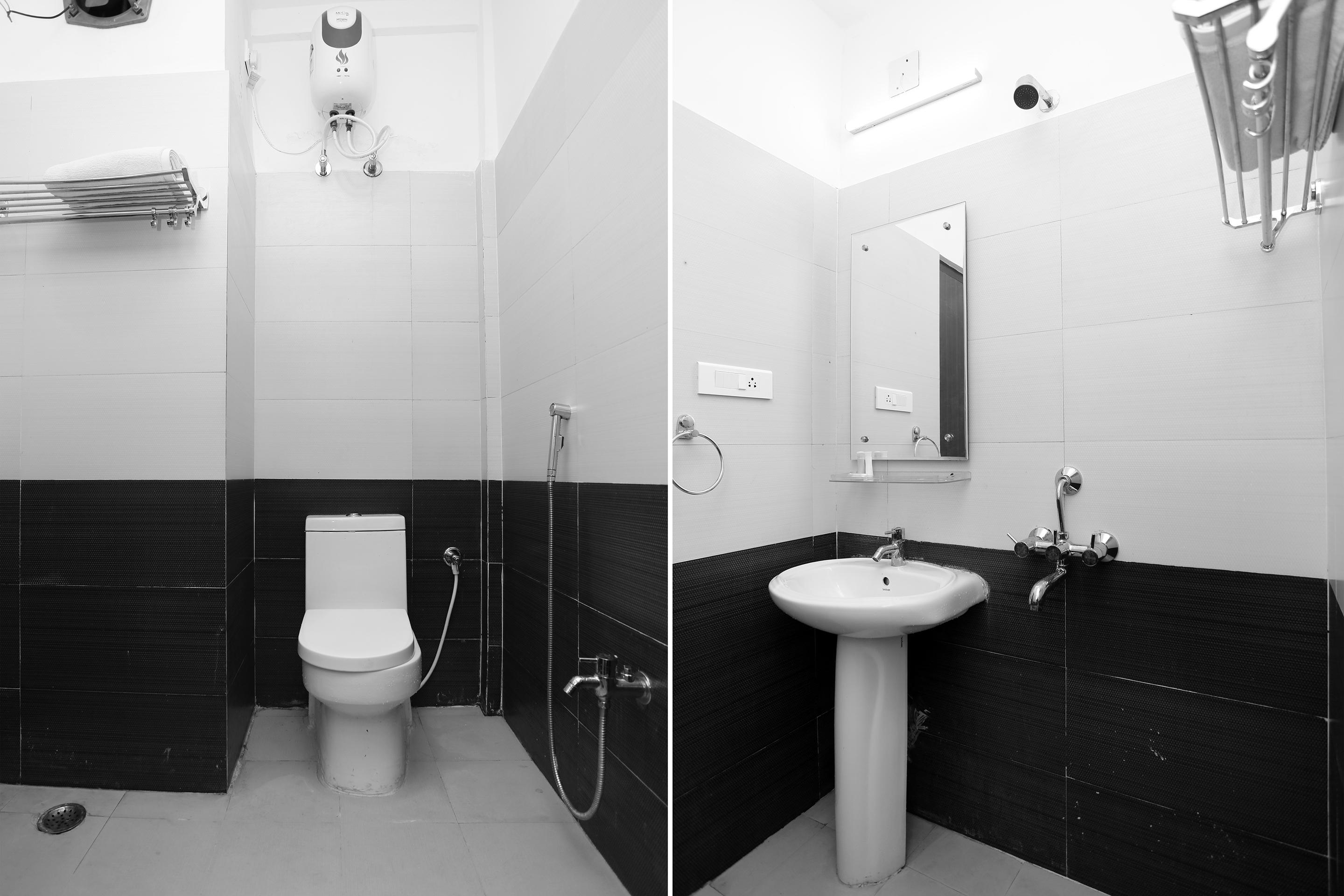 Hotel Railview Μπουμπάνεσβαρ Εξωτερικό φωτογραφία
